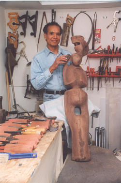 Ralph working in his studio 2